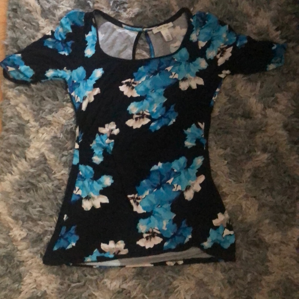 White House Black market top